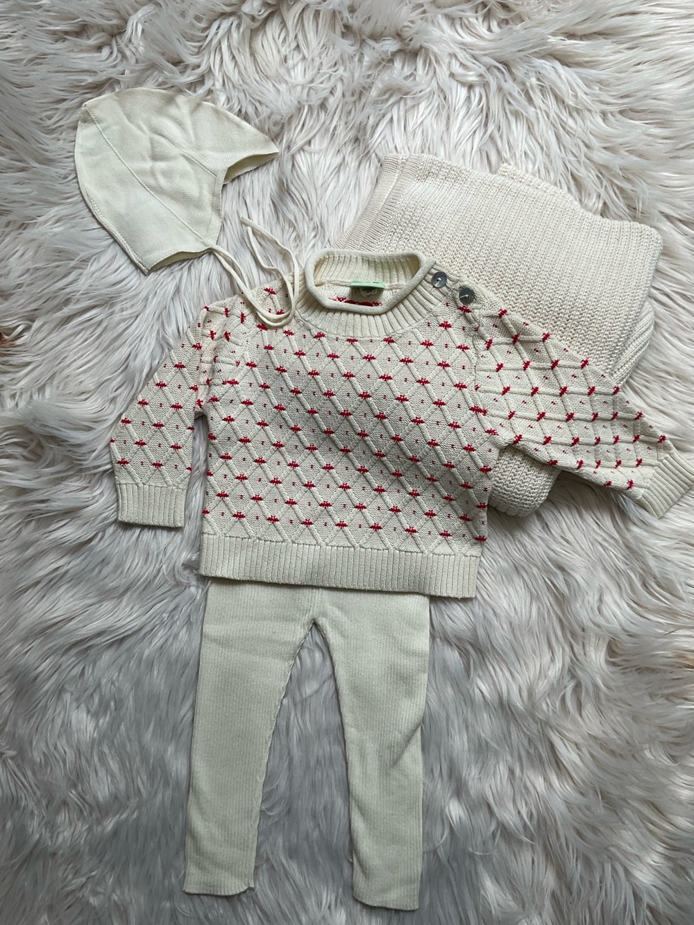 Fub red Cream Knit Baby Sweater Set with Red Dot Detail blanket